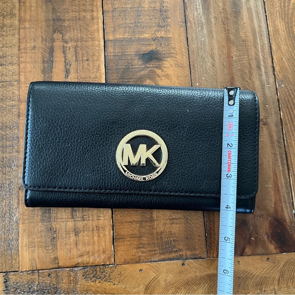 Michael Kors Leather Bifold Wallet Long Black Gold Logo Large Coin Pouch Snap - Picture 11 of 11